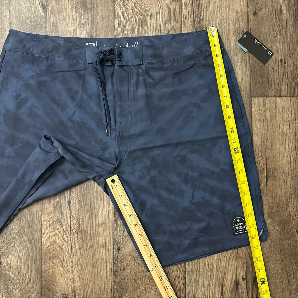 Travis Mathew Swim Summer Beach Board Shorts Mens Size 40 Insignia Blue